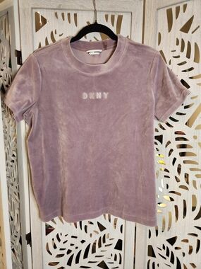 DKNY Women's Velvet Short-Sleeve Tee in Dusty Lavender